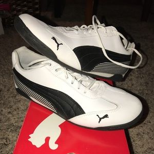 Puma Gym shoes